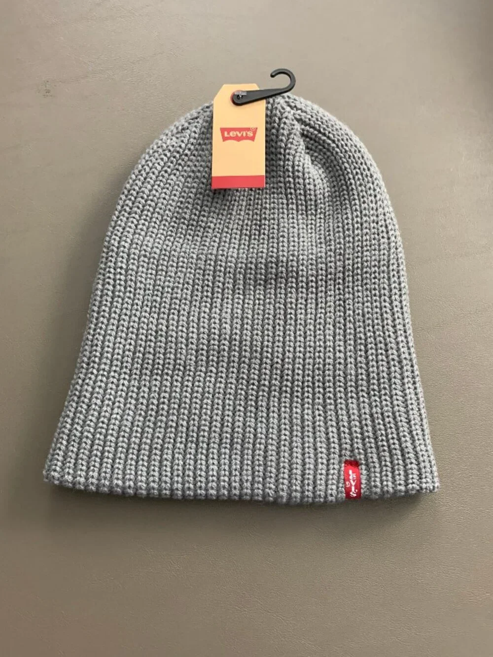 Levi's Men's Ribbed Knit Logo Crop Roller Beanie Hat, Gray, One Size